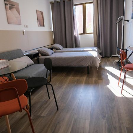Alianza Suites Madrid Buitenkant foto