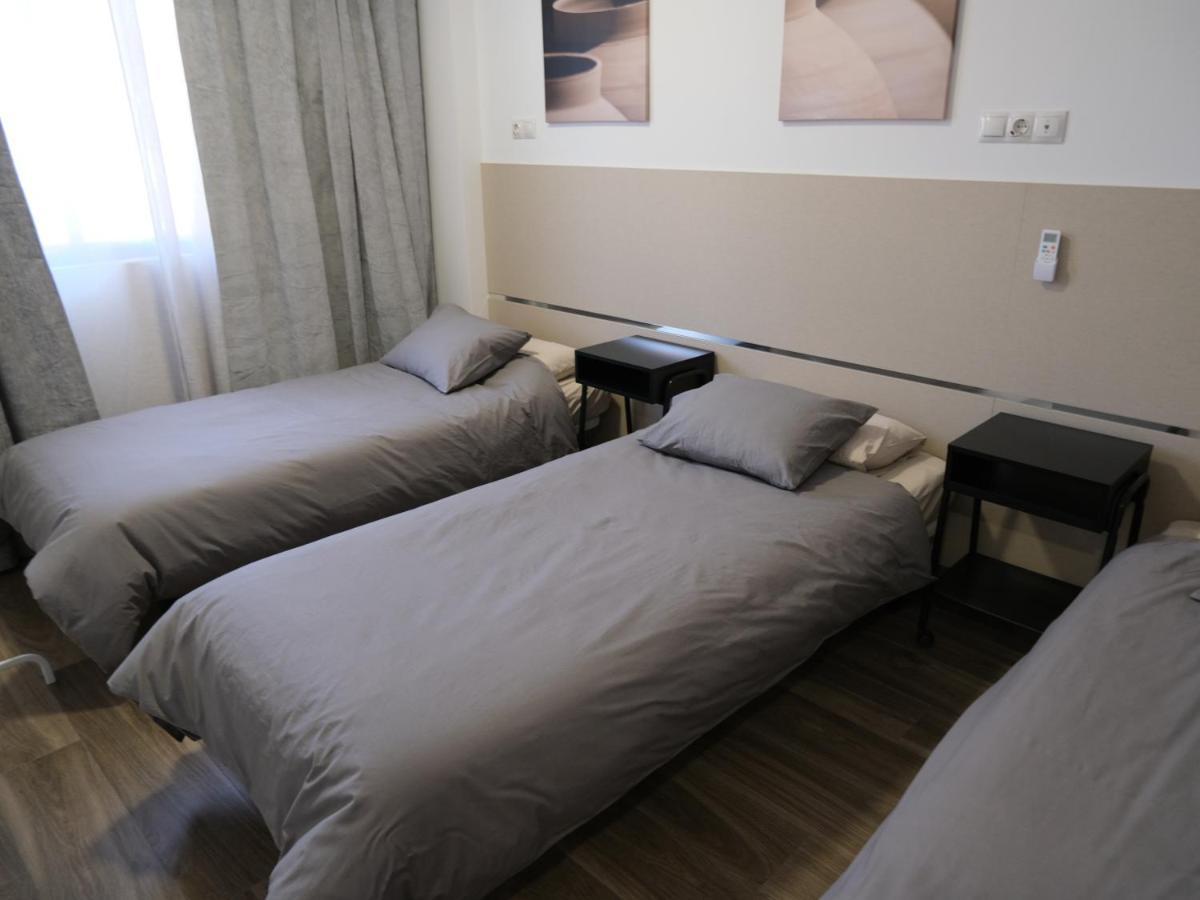 Alianza Suites Madrid Buitenkant foto