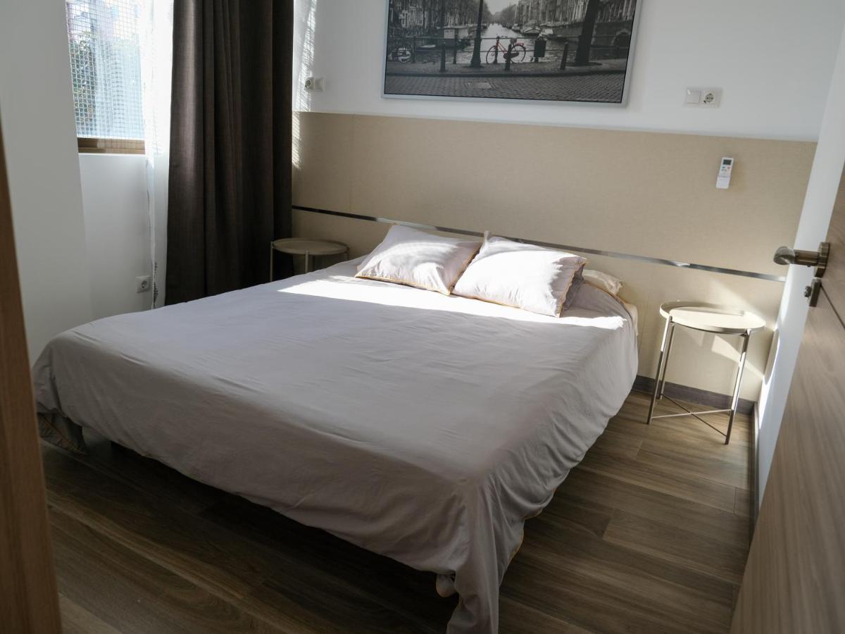 Alianza Suites Madrid Buitenkant foto