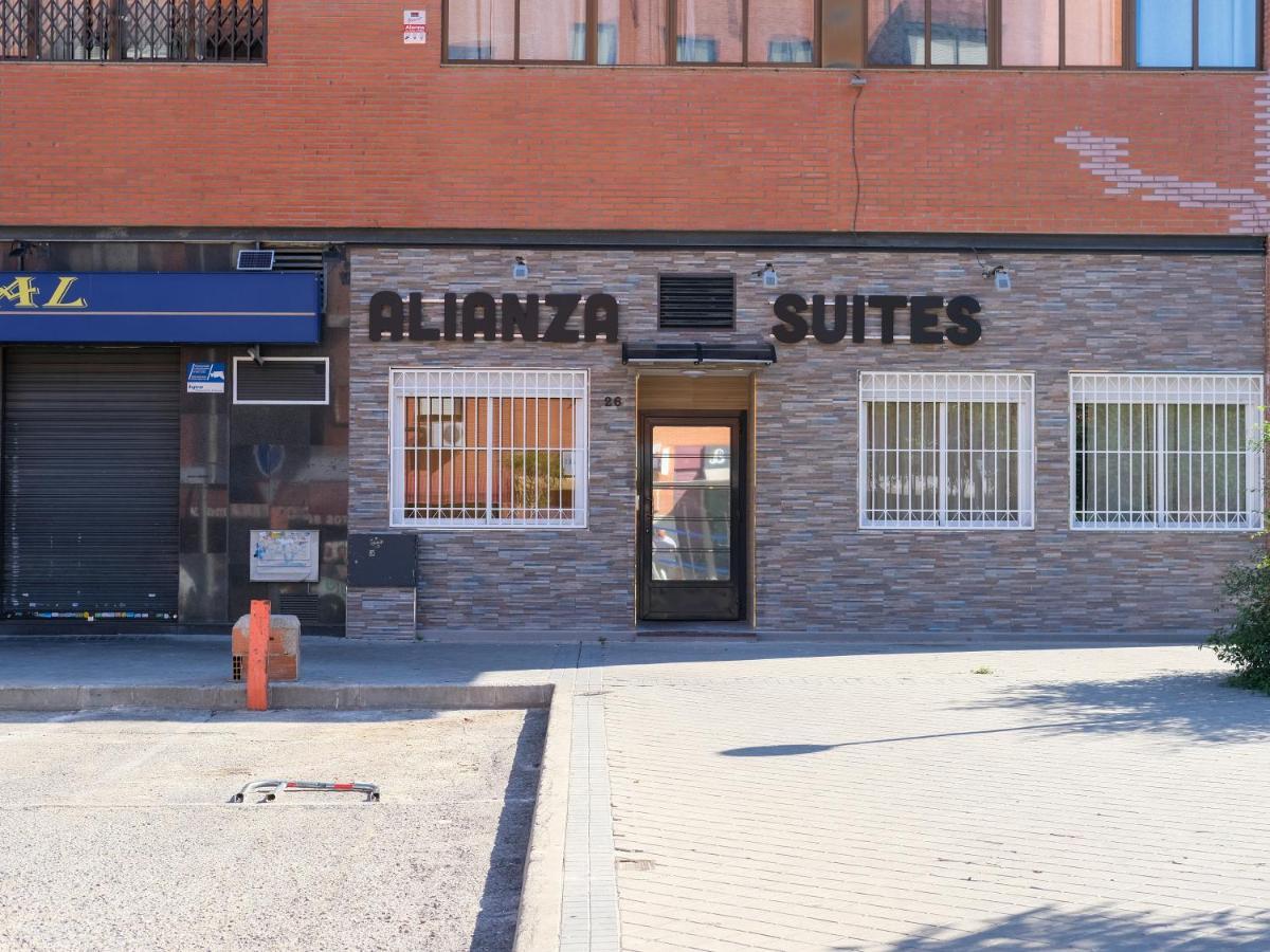 Alianza Suites Madrid Buitenkant foto