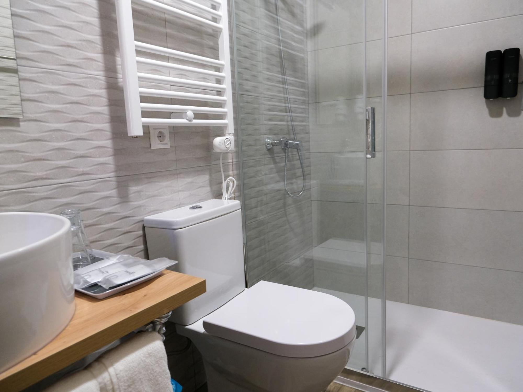 Alianza Suites Madrid Buitenkant foto
