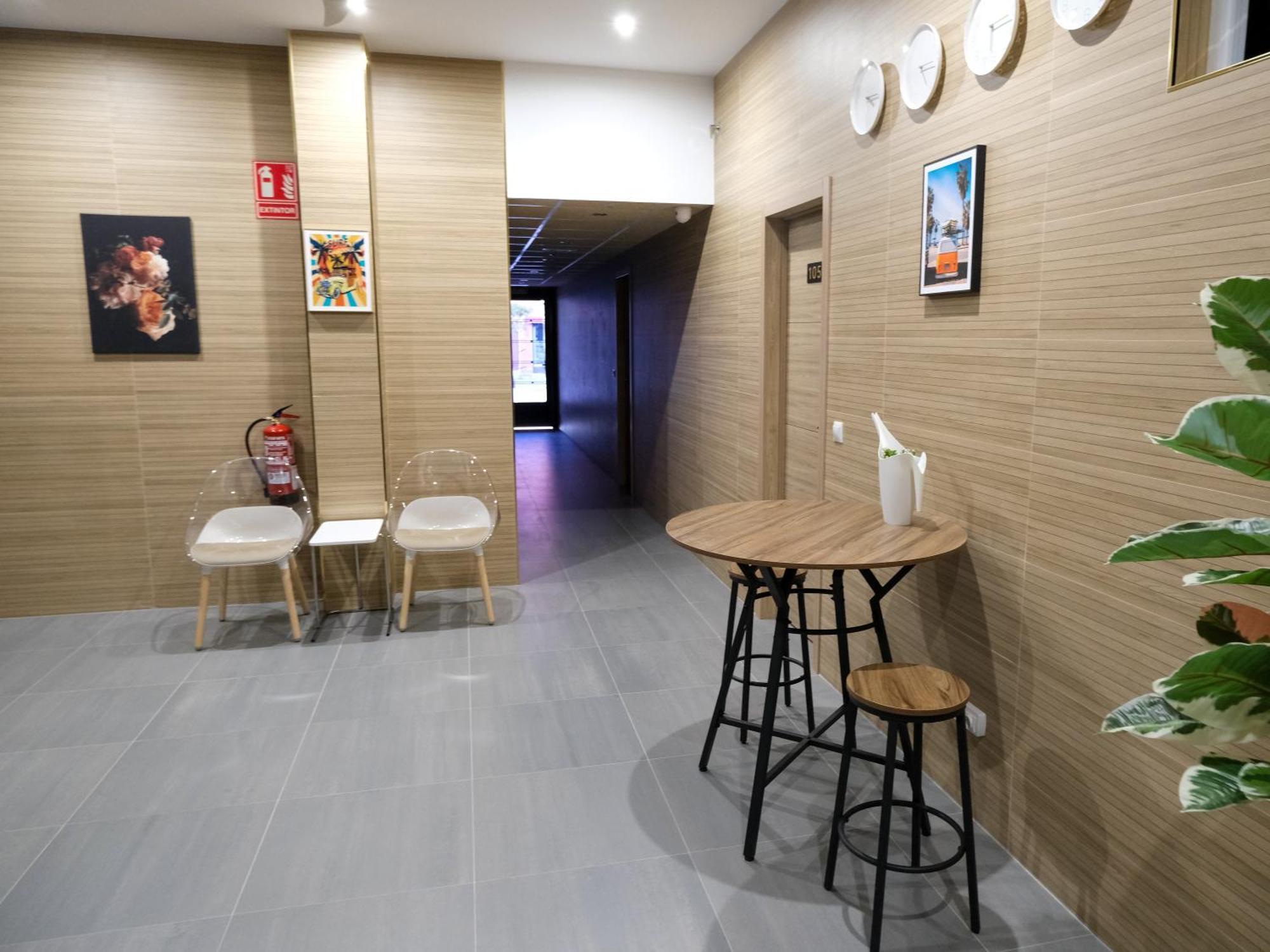 Alianza Suites Madrid Buitenkant foto
