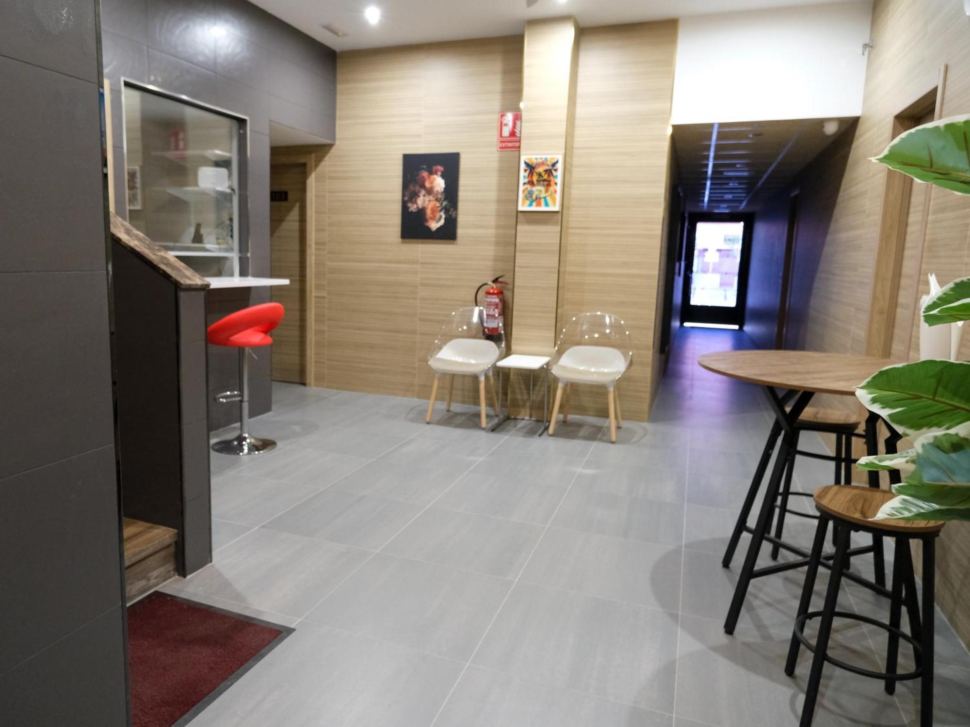 Alianza Suites Madrid Buitenkant foto
